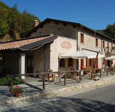 Spino Fiorito Stay Casola in Lunigiana Екстер'єр фото