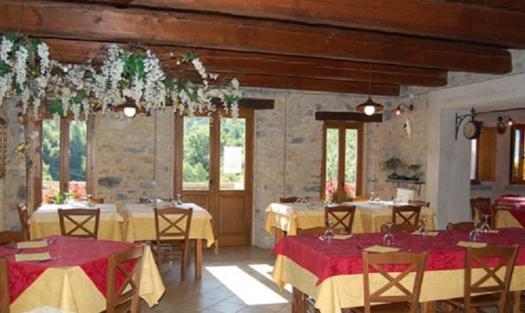 Spino Fiorito Stay Casola in Lunigiana Екстер'єр фото