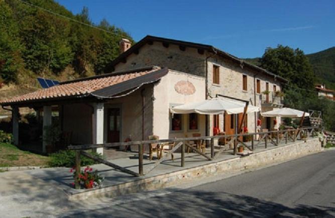 Spino Fiorito Stay Casola in Lunigiana Екстер'єр фото