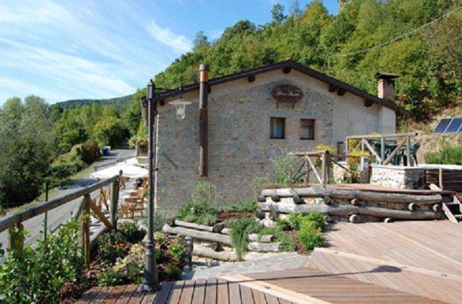 Spino Fiorito Stay Casola in Lunigiana Екстер'єр фото